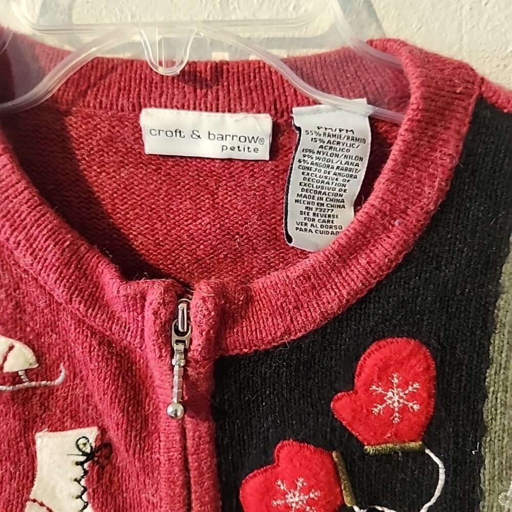 Croft & Barrow Women's Full Zip Holiday Christmas Sweater Embroidered Red M - Picture 4 of 5